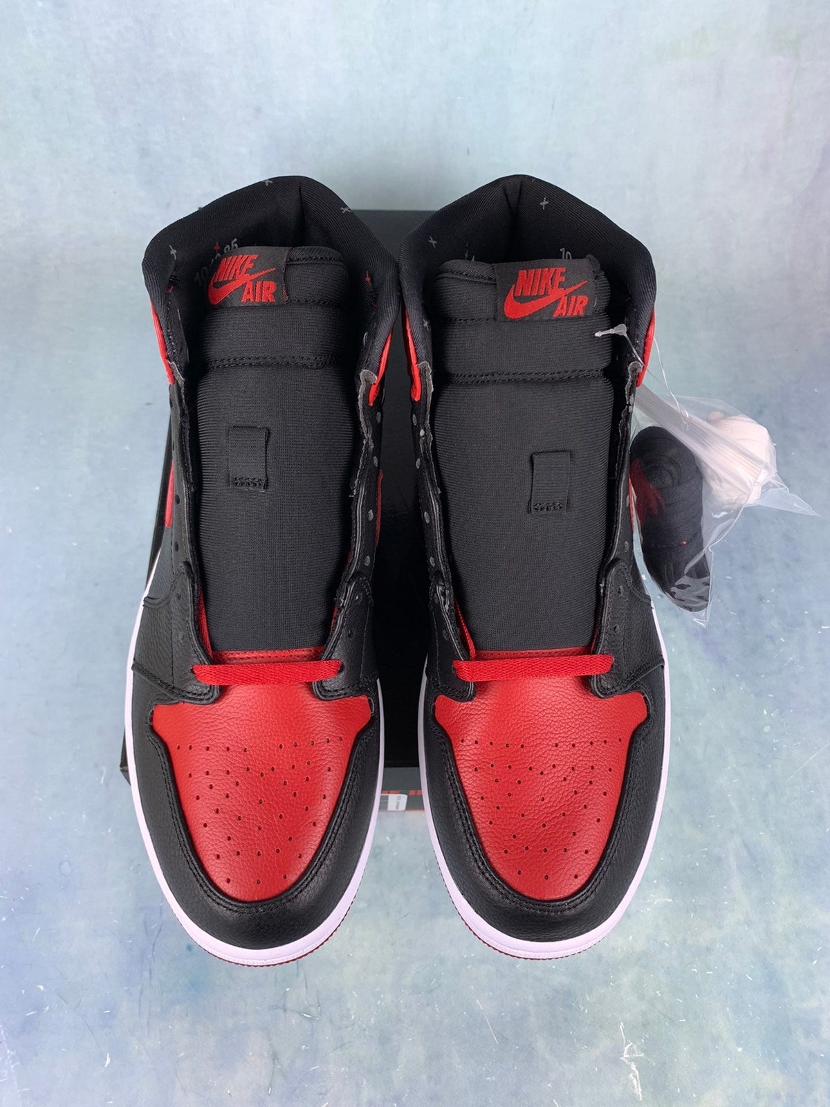 Air Jordan 1 High Black/Red Banned 432001-001 Unisex Sneakers