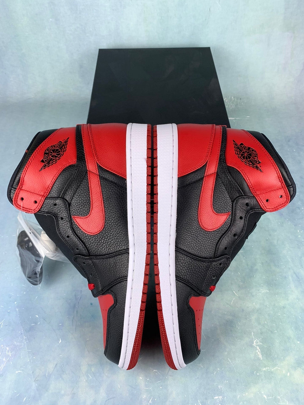 Air Jordan 1 High Black/Red Banned 432001-001 Unisex Sneakers