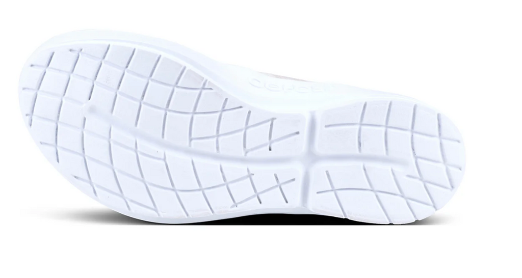 Women's OOmg EEzee Low