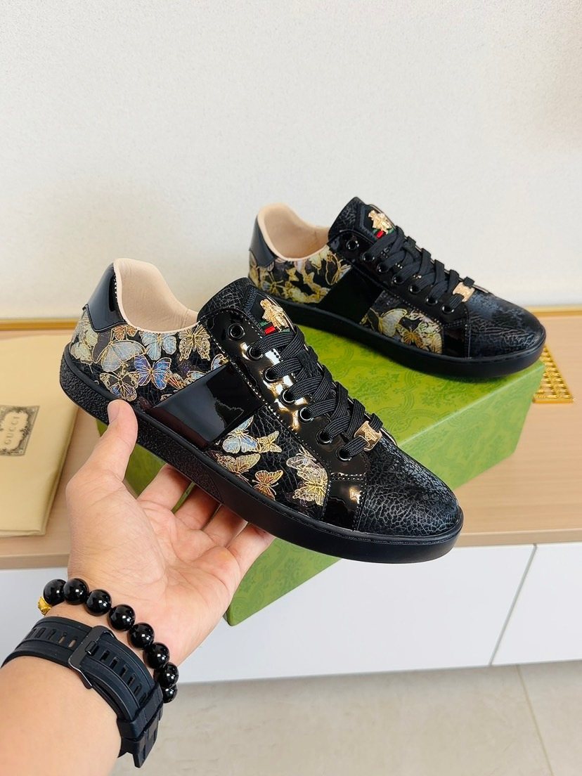 Gucci Floral Panel Sneakers