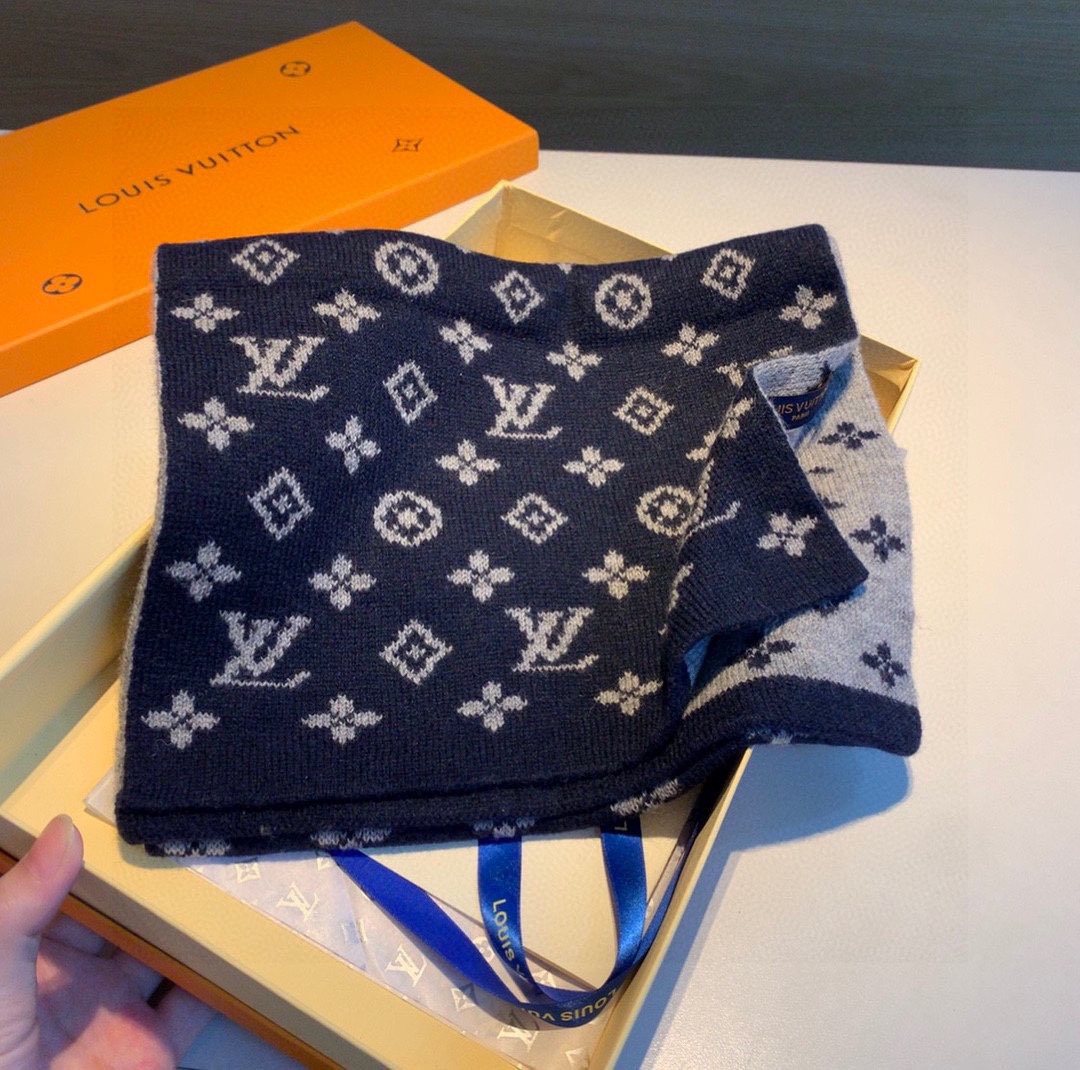 Louis Vuitton Navy and Gray Monogram Knit Scarf