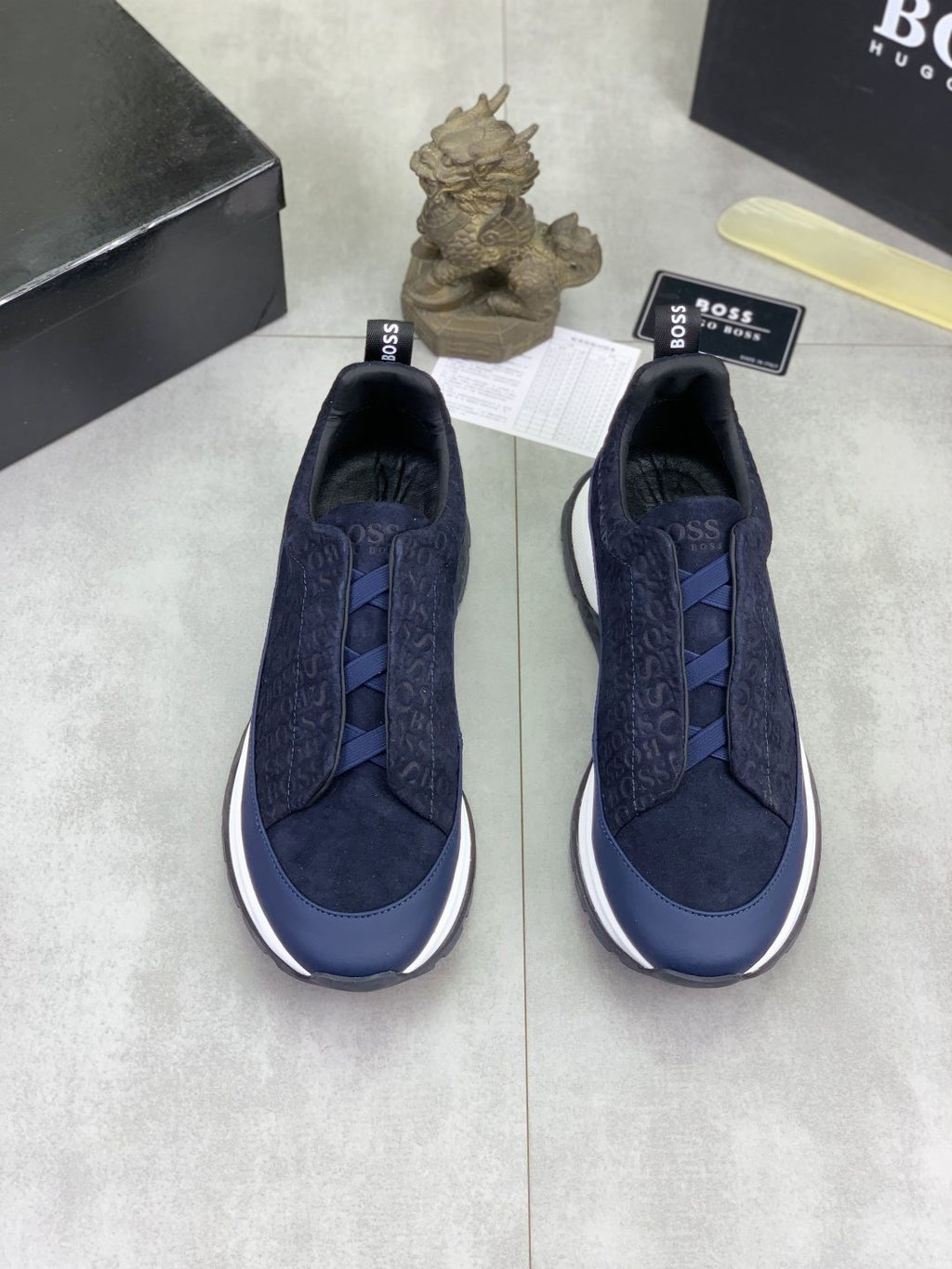 BOSS Textured Low-Top Lace-Up Sneakers